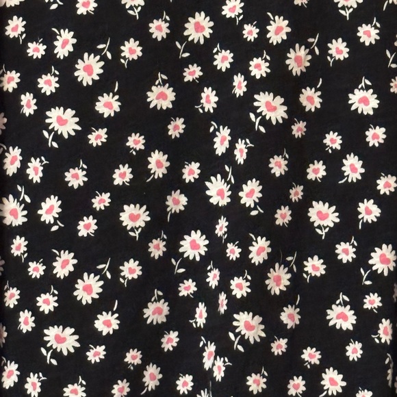 Black Floral and Striped Long Sleeve Top Sz xl - Picture 2 of 3